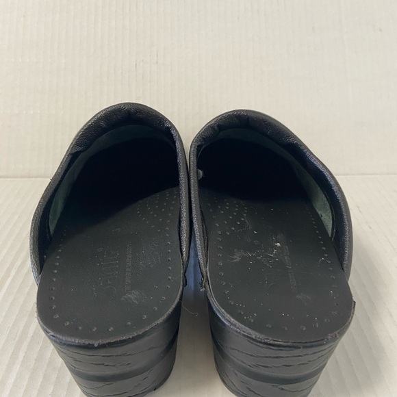 Sanita black clogs women’s size 6.5 - Picture 6 of 9